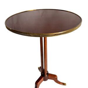 Mesa auxiliar Gueridón