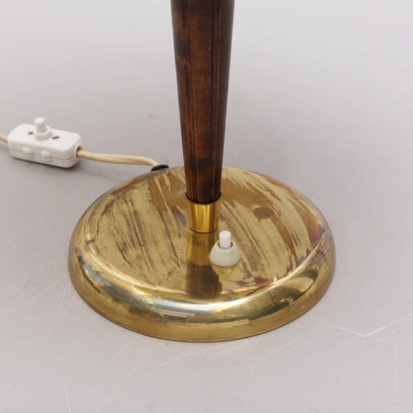 Lámpara de Mesa Sueca – Metal Dorado y Madera, Modelo 74502, SvenskaLampfabriken, Años 50 - Imagen 6